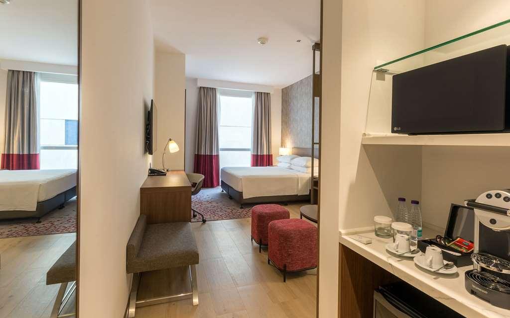 Comfort Hotel Jeddah King Road Habitación foto