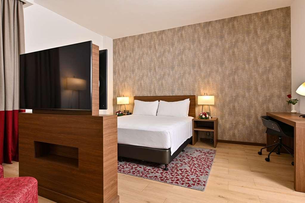 Comfort Hotel Jeddah King Road Habitación foto